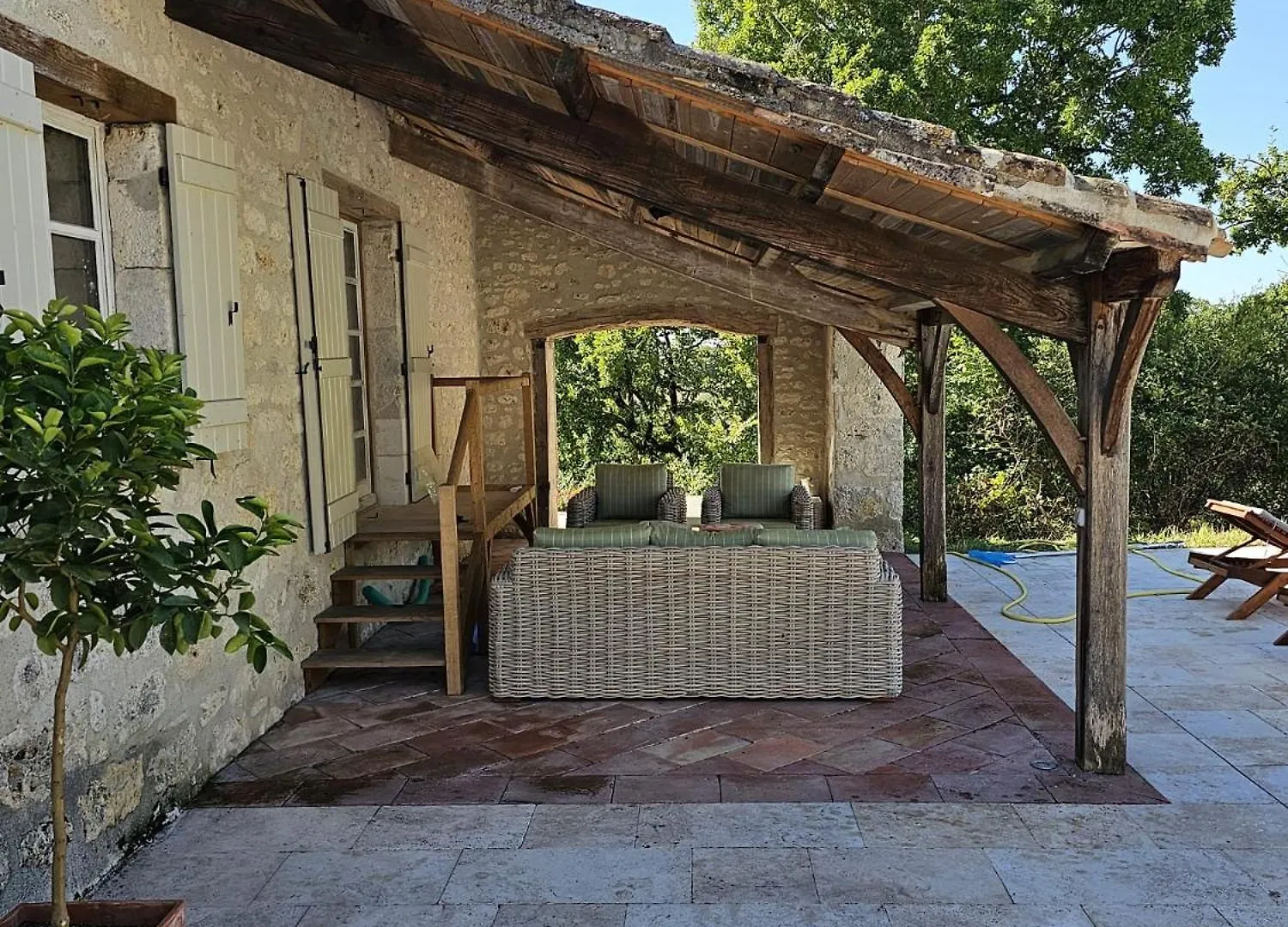 Auberge De Matau Touffailles 0*,